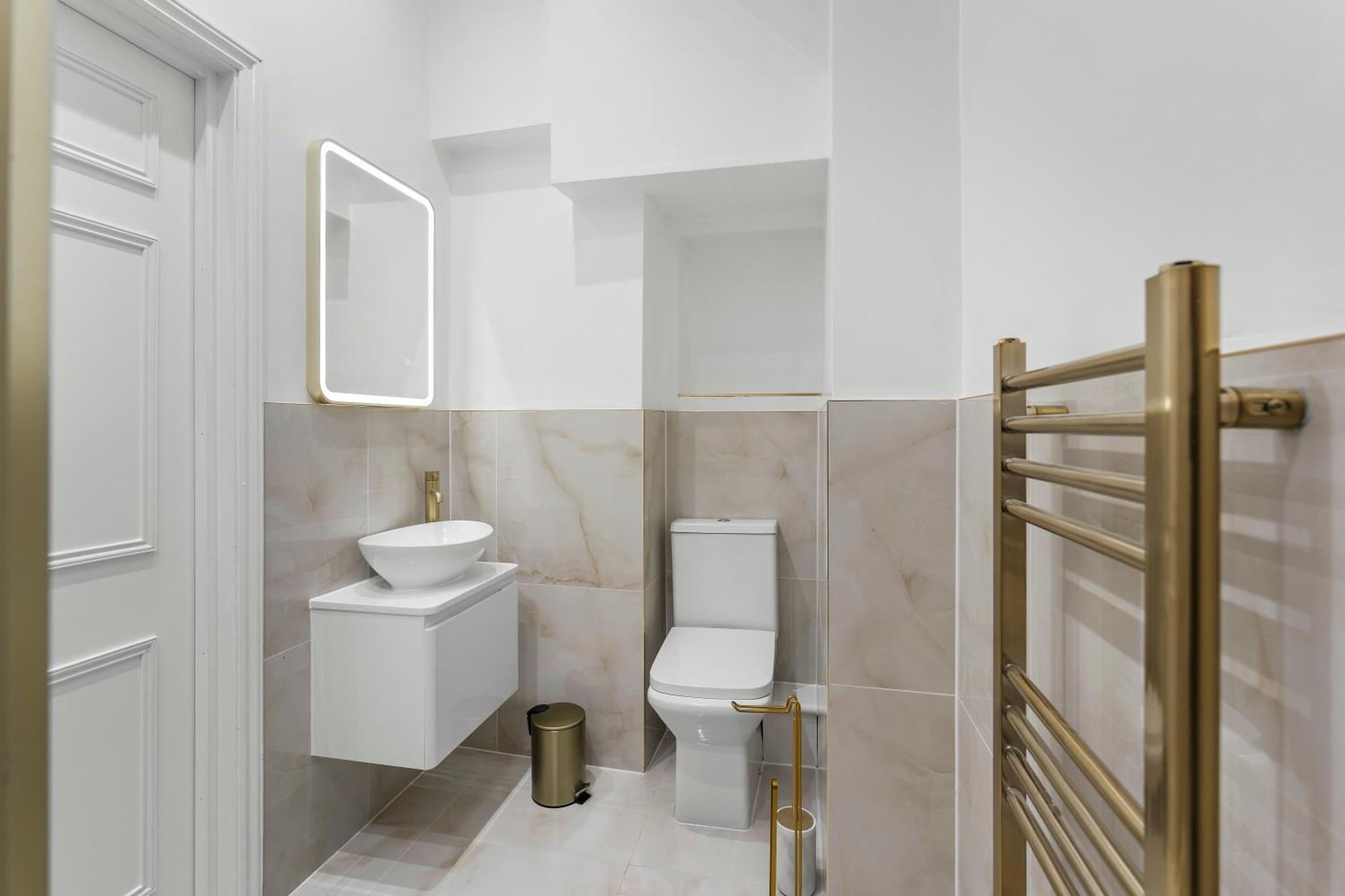 The Gatsby - Luxury 4 Bedroom Abode In Appartamento Bath